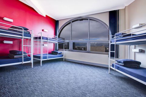 Wake Up Sydney - Tourism TAS 4