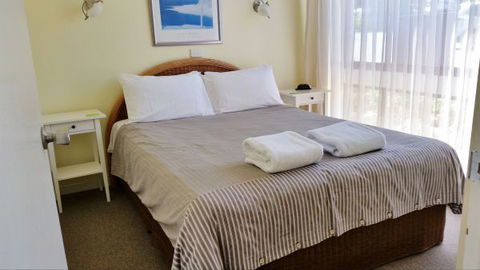 10 Calypso At Port Elliot - Tourism TAS 6