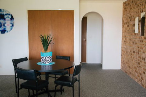 Reef Resort Apartments - Tourism TAS 5