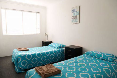 Reef Resort Apartments - Tourism TAS 6