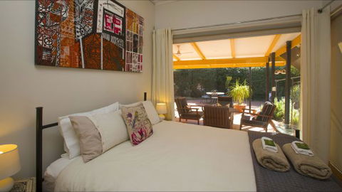 Vatu Sanctuary - Hobart Tourism 6