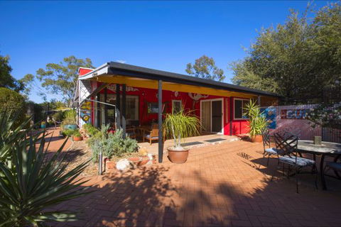 Vatu Sanctuary - Hobart Tourism 7