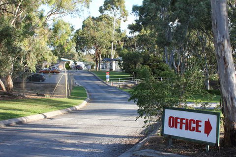 Woodcroft Park - Tourism TAS 0