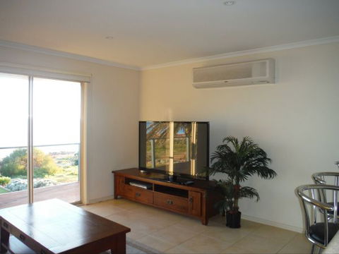 Bayview - Hobart Tourism 2