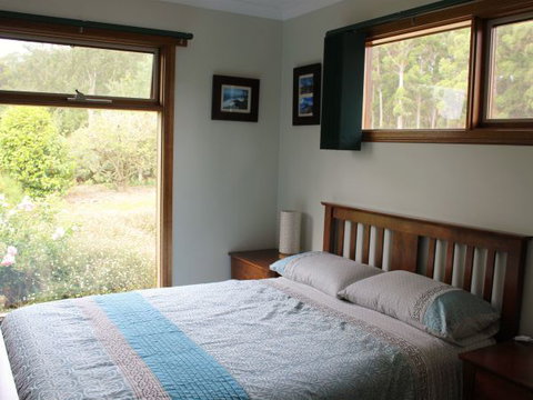 Eagle's Roost Farmstay B&B - Tourism TAS 1