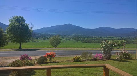 KVH Panorama - Tourism TAS 6