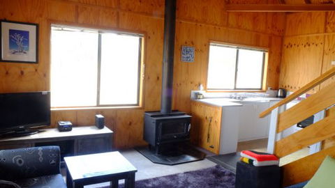 Top Of The Range Jindabyne - Hobart Tourism 7