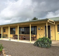 Emu Bay Holiday Homes - Tourism TAS