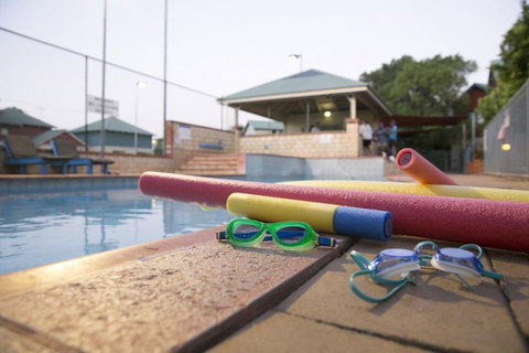 Amalfi Resort - Tourism TAS 18