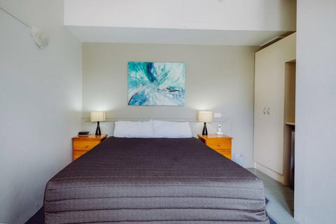 Artesian Spa Motel - Tourism TAS 14