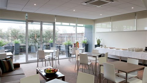 Punthill Apartment Hotels - Knox - Tourism TAS 4