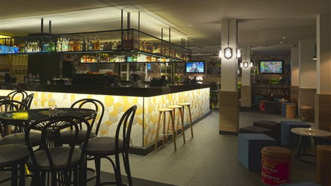 QT Falls Creek Resort - Tourism TAS 7