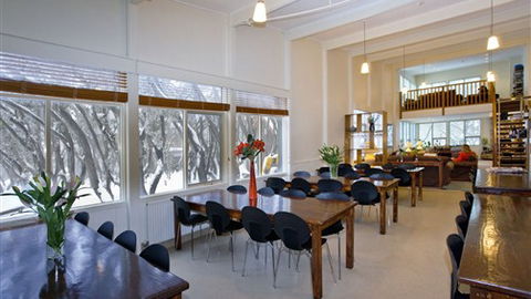 Ajax Ski Club - Tourism TAS 3