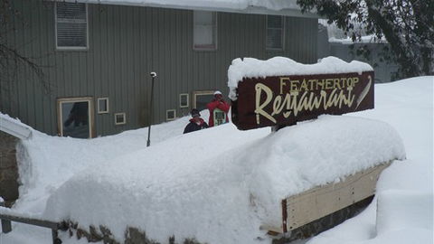 Feathertop Alpine Lodge - Tourism TAS 1
