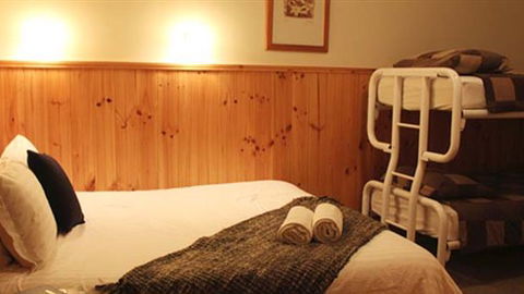 Feathertop Alpine Lodge - Tourism TAS 6