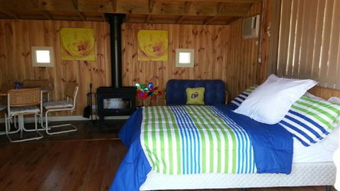 Laura Lodge Rest & Recreation Retreat - Tourism TAS 3