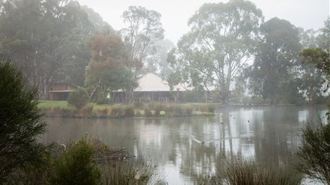 The Burrow At Wombat Bend Bed And Breakfast - Hobart Tourism 1
