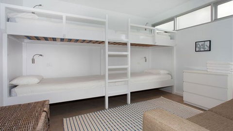 Amour Eva Retreats - Hobart Tourism 6
