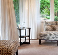 Lonsdale Park on the Yarra - Tourism TAS