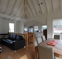 Rocket House Apollo Bay - Tourism TAS