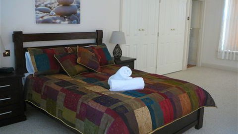 River View Holidays - Tourism TAS 6