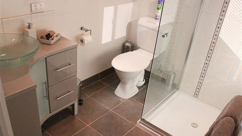 Acacia Villa - Tourism TAS 4