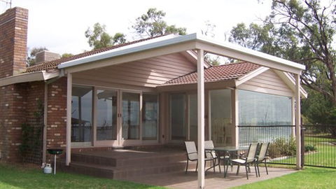 Mulwala Lakeside - Hobart Tourism 0