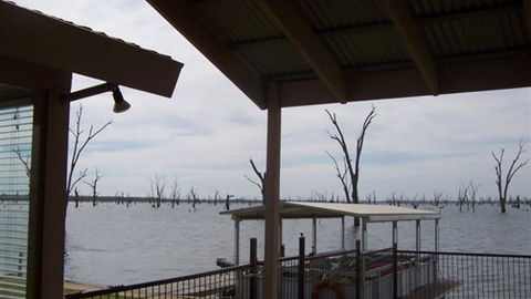 Mulwala Lakeside - Hobart Tourism 2