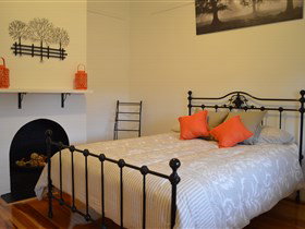 Agnes Cottage Bed And Breakfast - Tourism TAS 1
