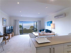 Aurora Ozone Apartments - Tourism TAS 1