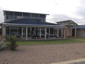 Baird Bay Ocean Eco Apartments - Hobart Tourism 1