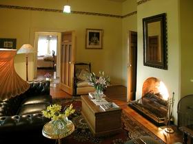 Buxton Manor - Garden And Loft Apartment - Tourism TAS 0