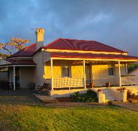 Charlie Bates Cottage - Hobart Tourism