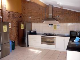 Port Vincent Foreshore Caravan Park - Tourism TAS 2