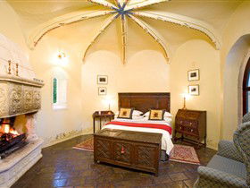 The Castle Keep B&B At Thorngrove - Tourism TAS 3