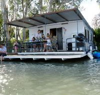 The Murray Dream Self Contained Moored Houseboat - Hobart Tourism