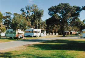 Tumby Bay Caravan Park Cabins - Tourism TAS 2