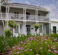 Willunga House - Hobart Tourism