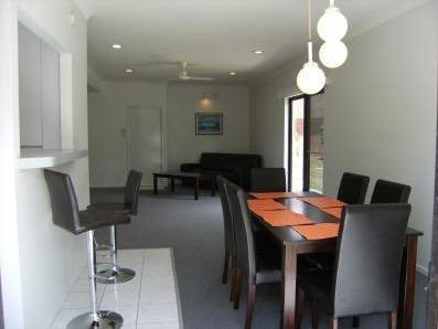 A Beach 'N Reef Motel - Tourism TAS 2