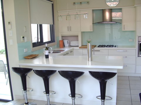 A Colourcity Apartments - Tourism TAS 8