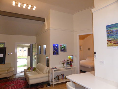 A Colourcity Apartments - Tourism TAS 10