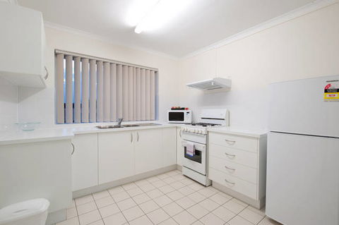 Aabon Holiday Apartments & Motel - Tourism TAS 8