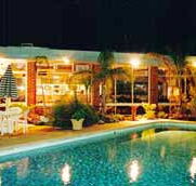 Absolute Lakes Entrance