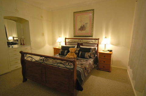 Admurraya House - Hobart Tourism 0