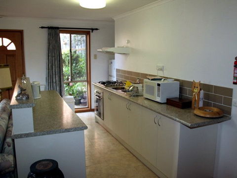 Adrienne's Place On The Hill - Tourism TAS 0