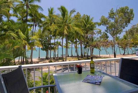 Agincourt Beachfront Apartments - Tourism TAS 1