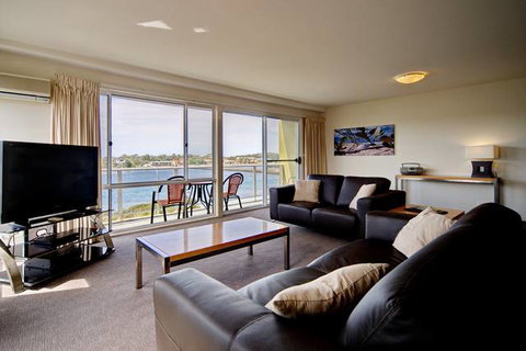 Albacore Apartments - Tourism TAS 3