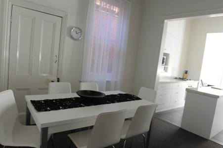 Alexandra Place - Tourism TAS 2