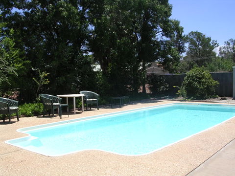 A-Line Motel - Tourism TAS 3