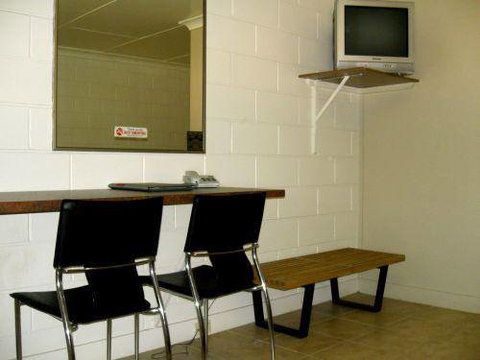 Augathella Motel & Caravan Park - Tourism TAS 3